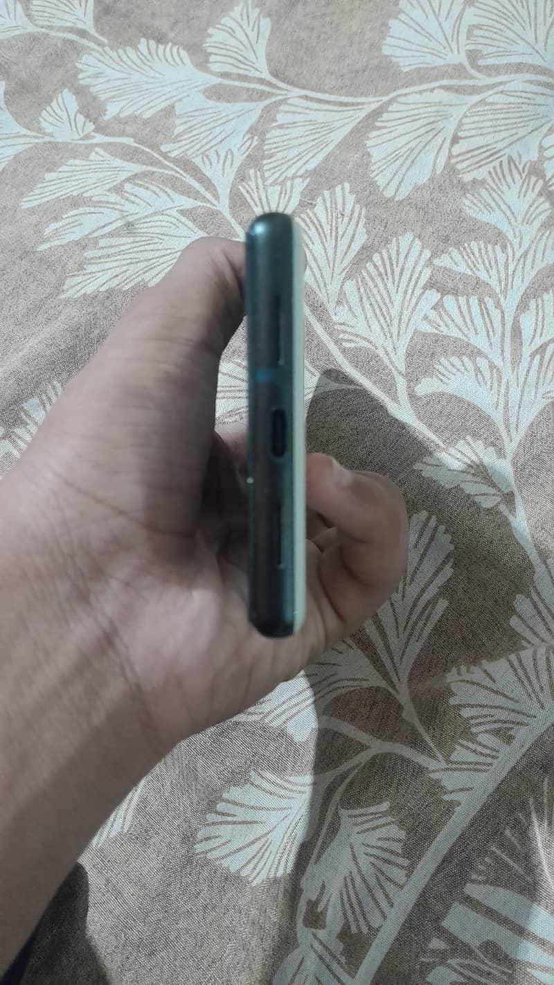 Google Pixel 6 new condition 4