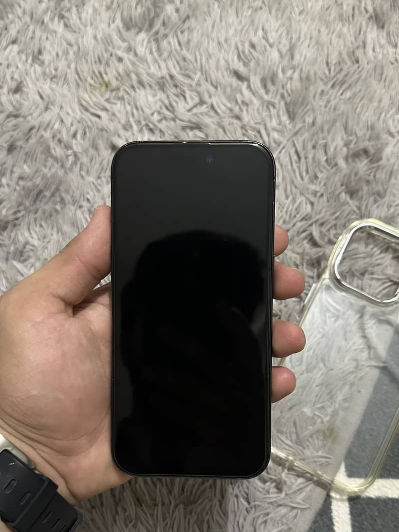 Apple iPhone 15 Pro 6