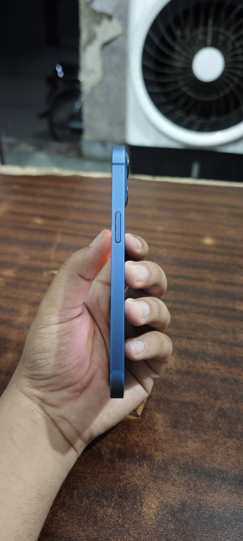 Apple iPhone 13 3