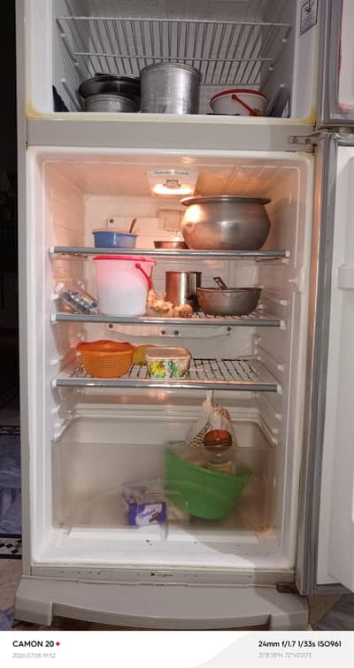 Fridge 10/10
