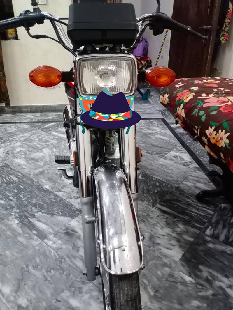 hounda 125 8