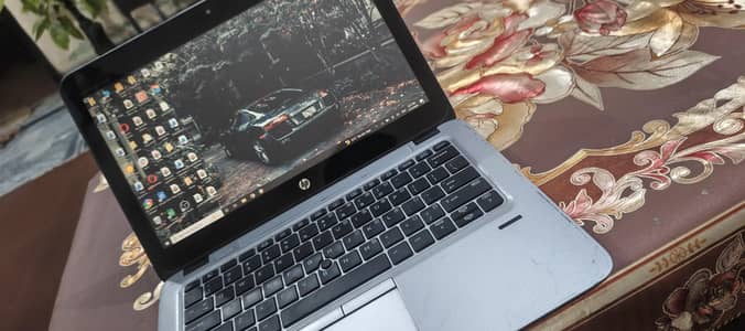 Hp Laptop| Cor i 5 6th Gen