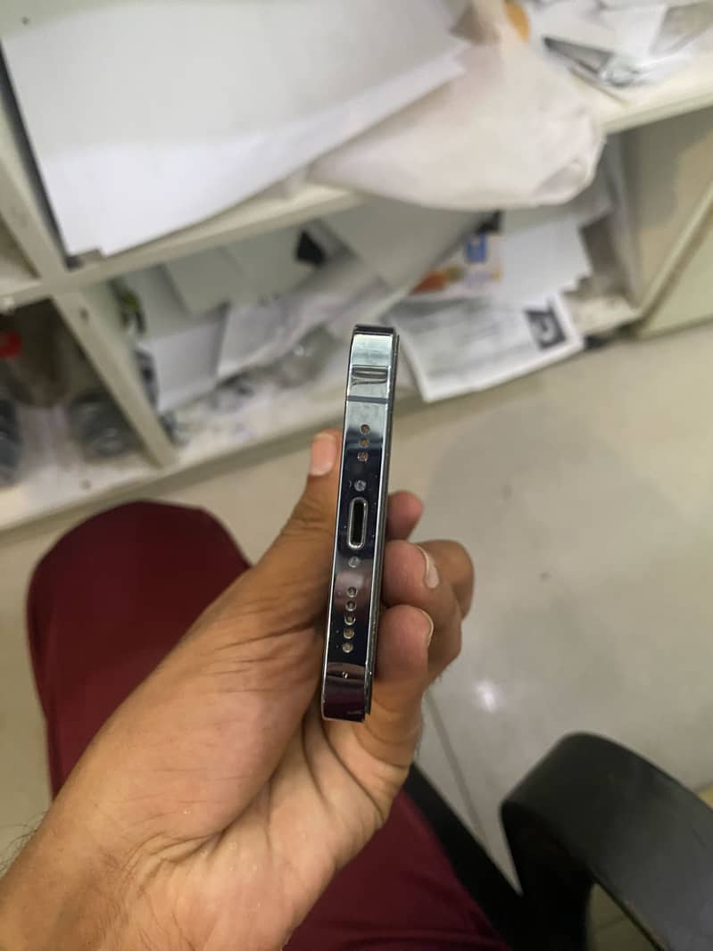 Apple iPhone 13 Pro 5