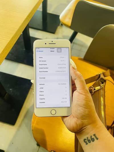 Apple iPhone 8 Plus 256 GB WhatsApp contact 0343-24-55-191
