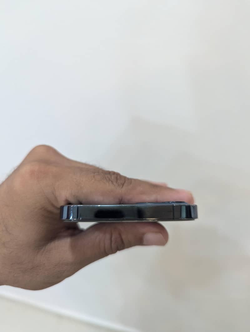 Apple iPhone 12 Pro 5