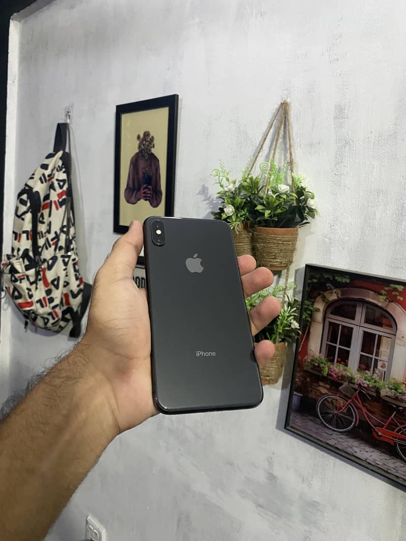 iPhone xsmax 2