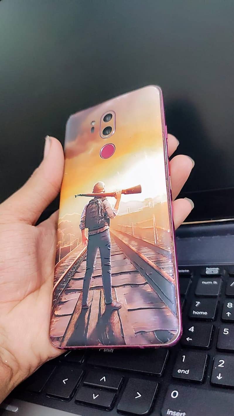 LG G7 Thin 1