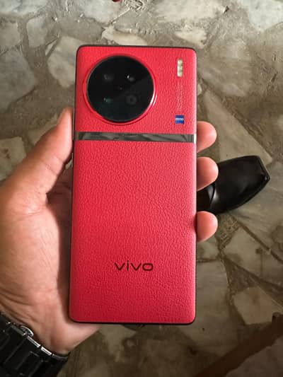 Vivo X90s