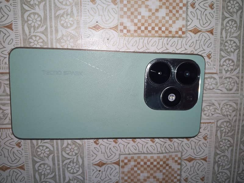 Tecno Spark 20C 0