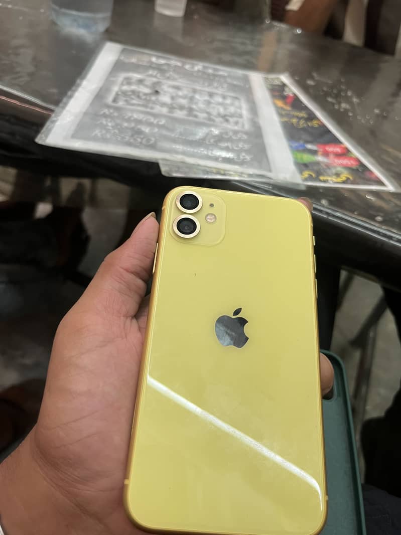 Apple iPhone 11 2