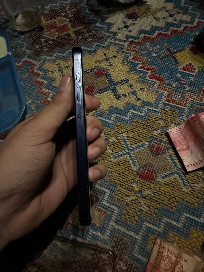 Apple iPhone 15 Pro 5