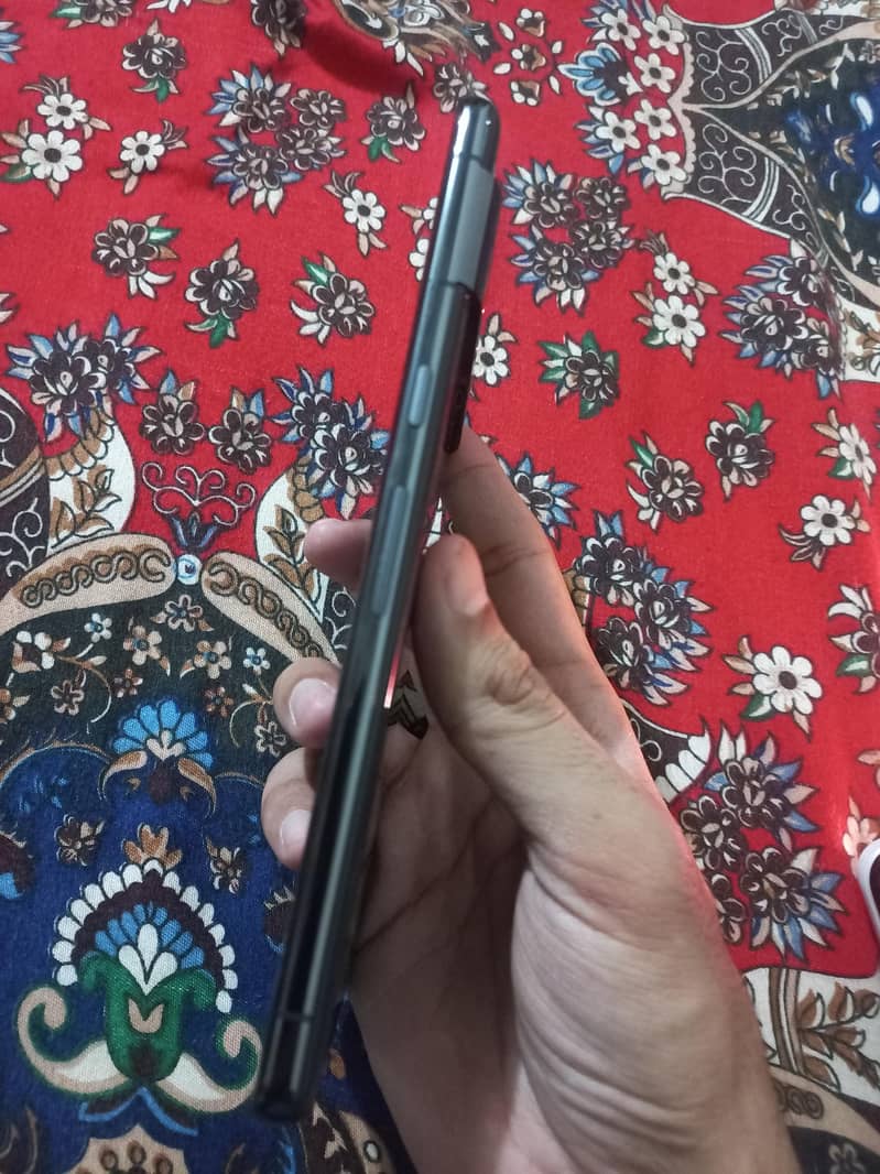 Google Pixel 7 Pro 10