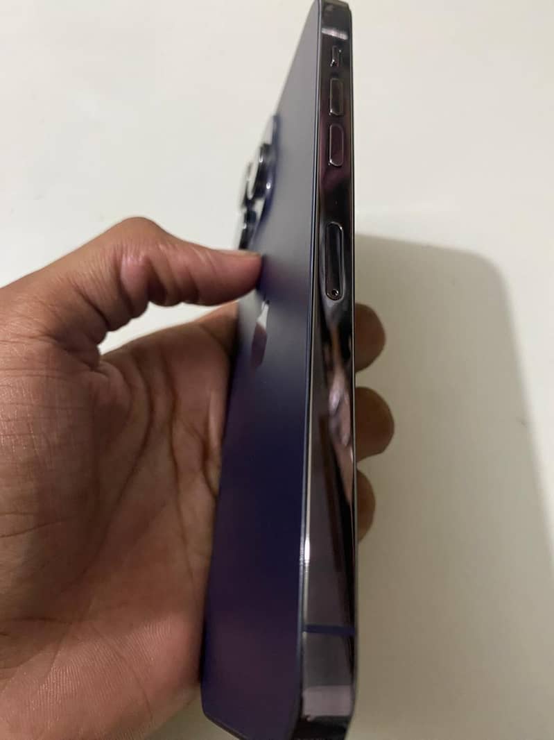 Apple iPhone 14 Pro Max 3