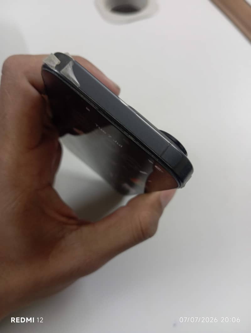 Apple iPhone 15 Pro 1