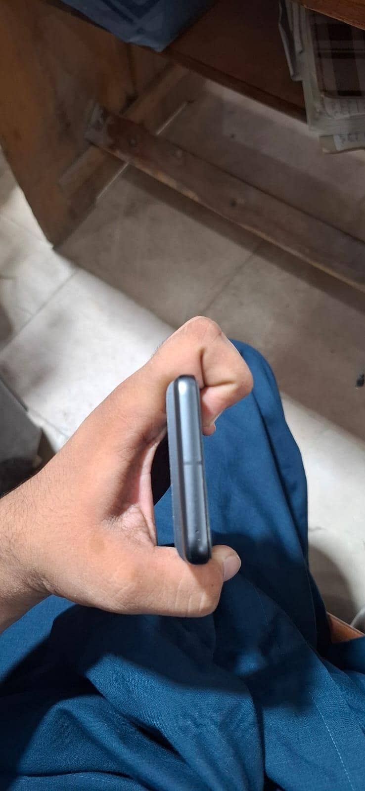 Google Pixel 8 2