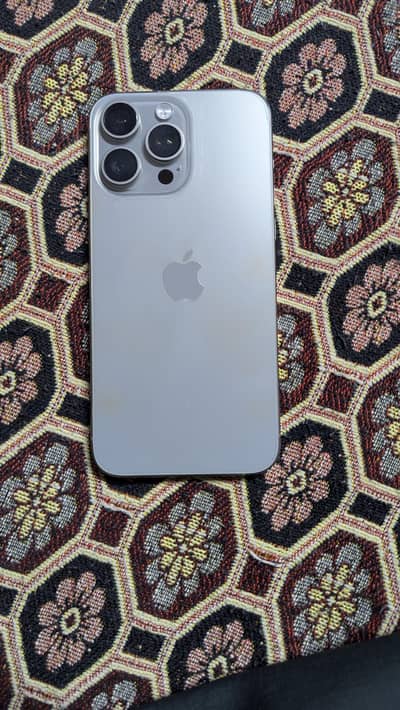 Apple iPhone 15 Pro Max
