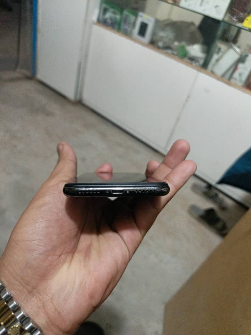 Apple iPhone X 2