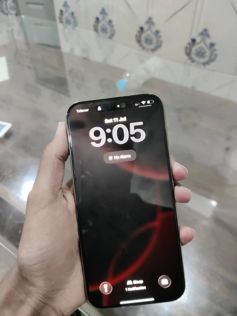 iPhone 16 Pro Max 3