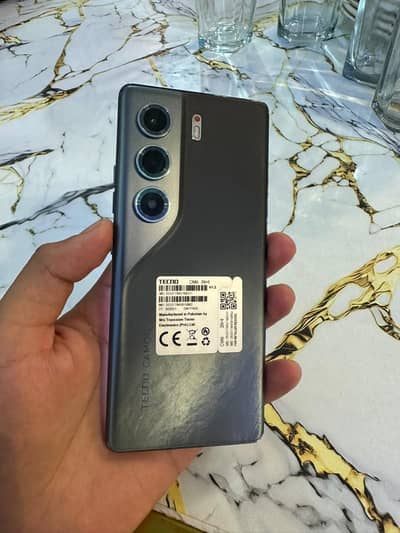 Tecno CAMON 40 Pro with box 256 gb