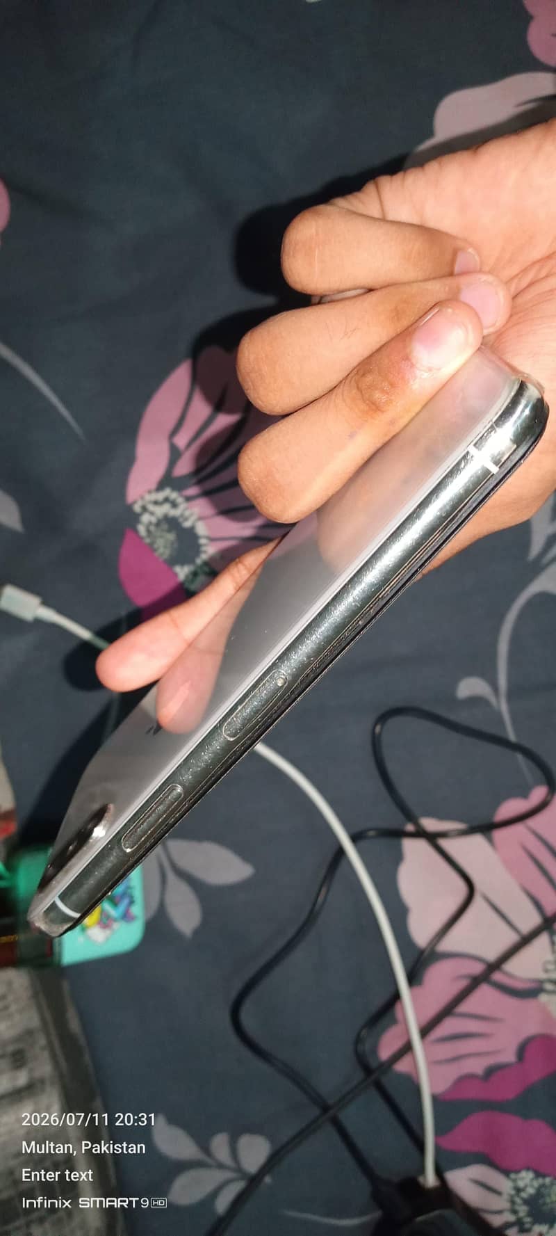 Apple iPhone X 4