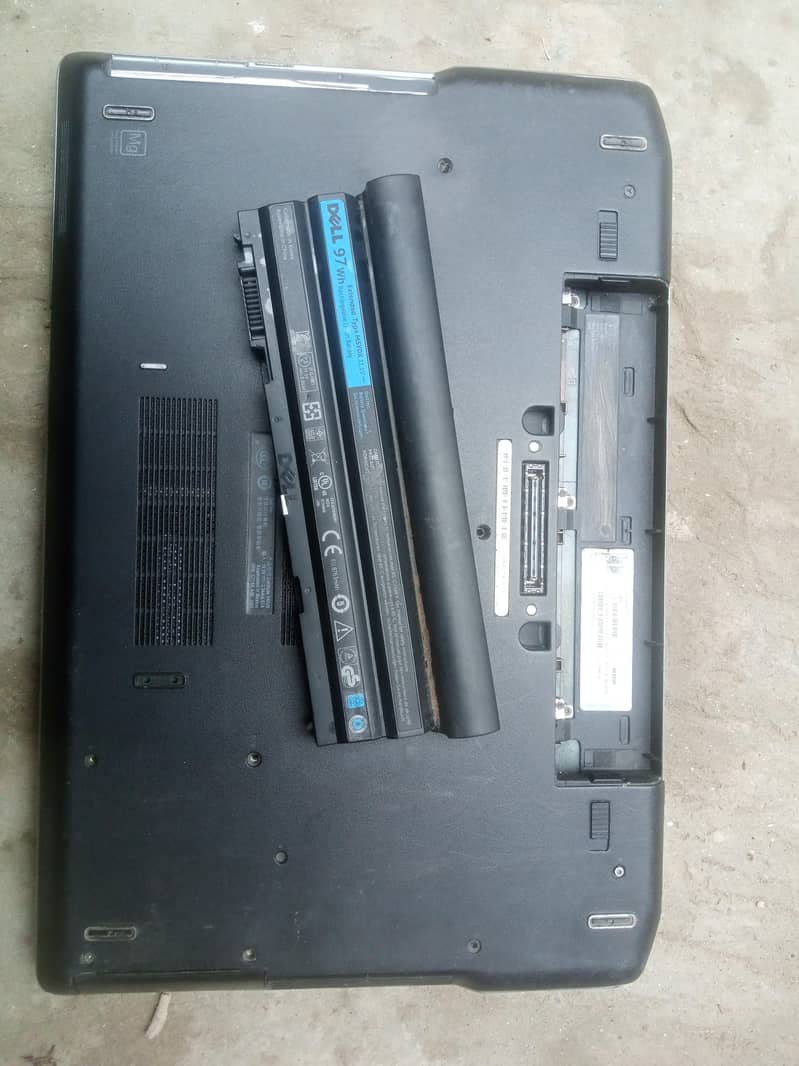 Dell e6440 i5 2gen 0