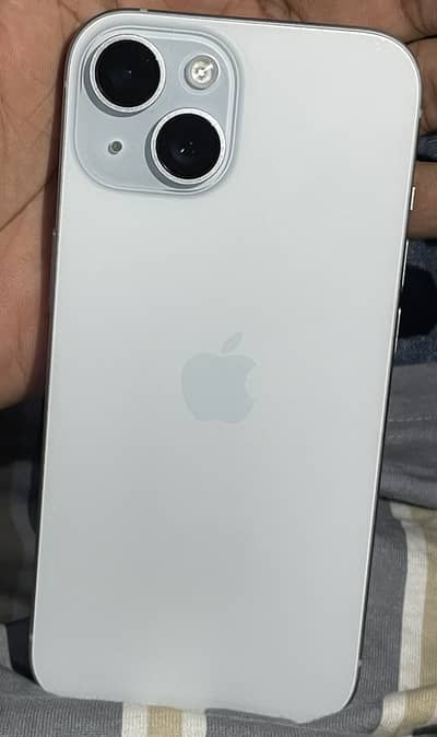 Apple iPhone 15