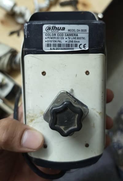 1 magapixel or 2 magapixal hikvision or alhua