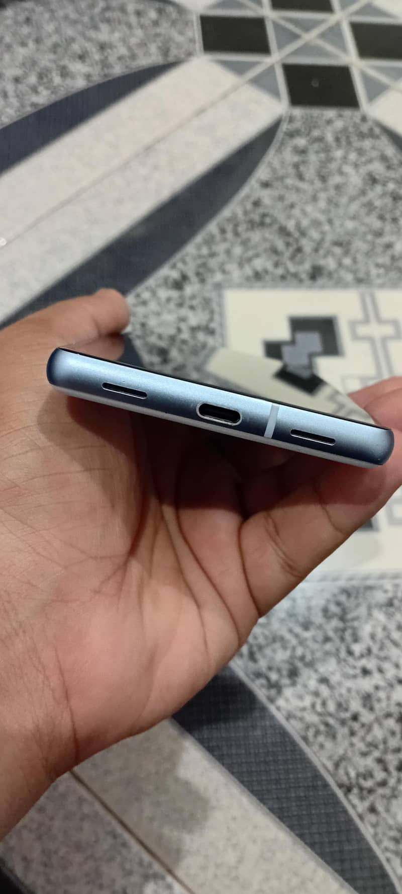 Google Pixel 7a 5