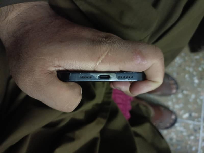 Apple iPhone 15 plus 1