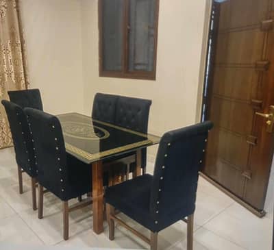 dining table and 6 chairs