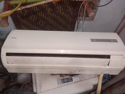 Haier non inverter ac