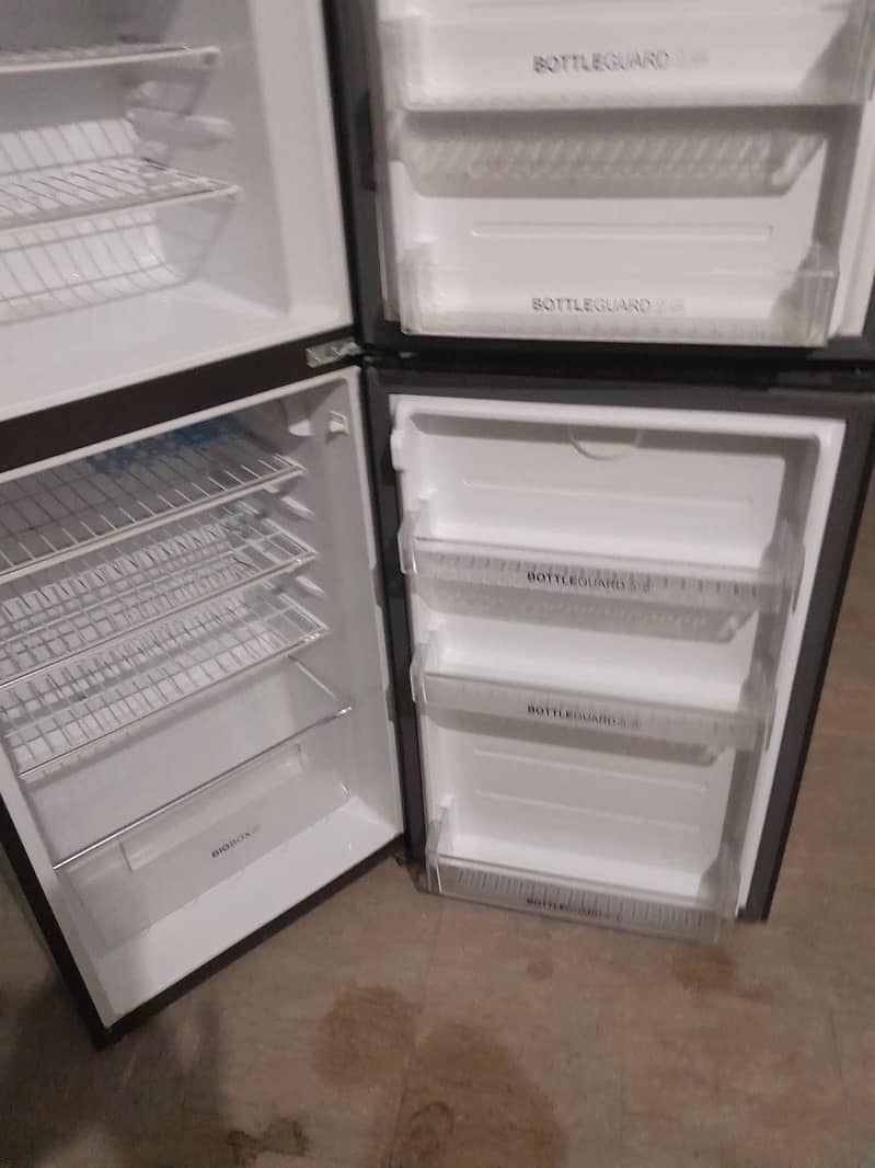 haier fridge condition 10/9 0