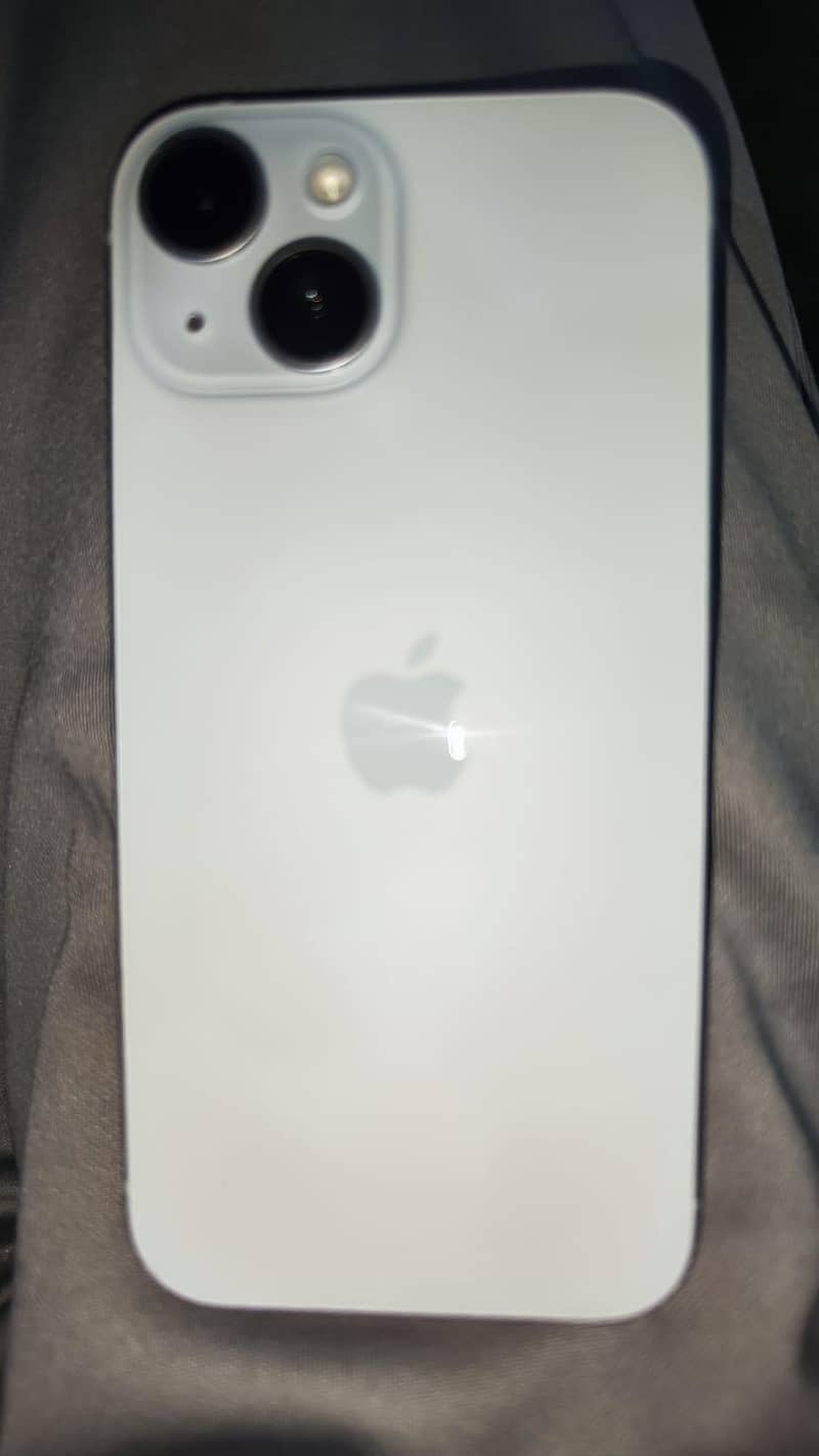 iPhone 15 Icloud locked 1