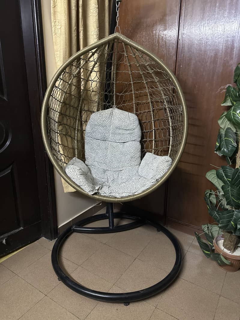 Swing chair 0