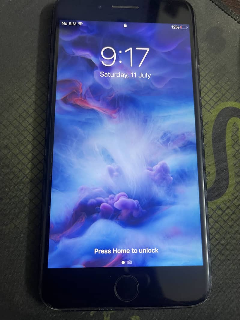 Apple iPhone 7 Plus 0