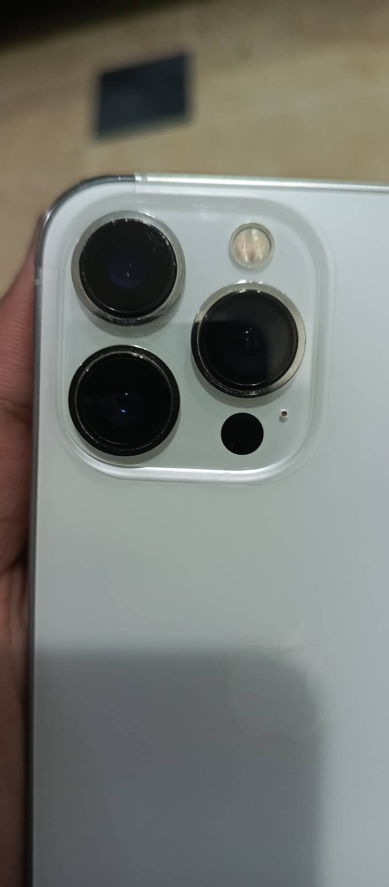 Apple iPhone 13 Pro 3