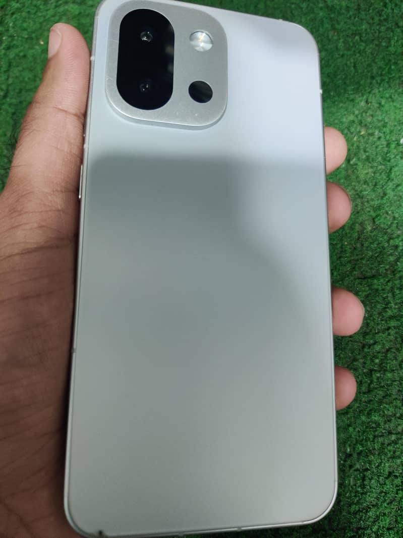 One Plus 13T 0