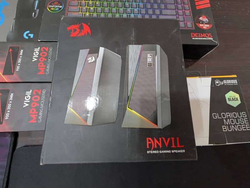 Gaming peripherals 4