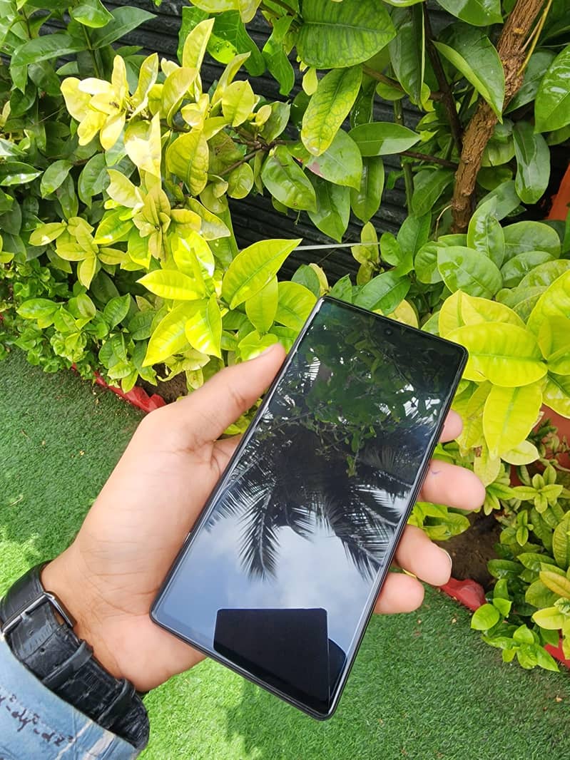 Google Pixel 6a 4
