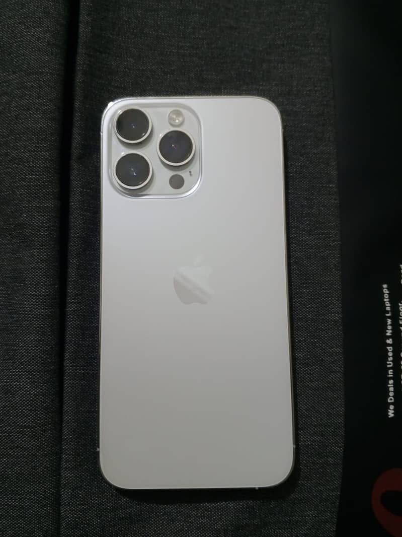 Apple iPhone 14 Pro Max 0