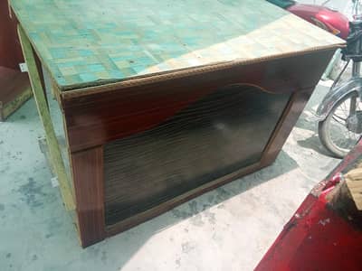 wood counter for sale good condition