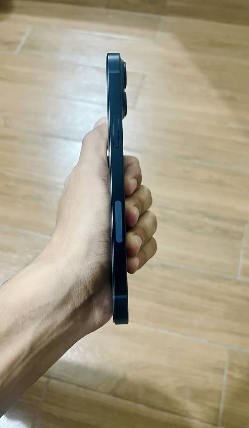 IPhone 14 Plus 4