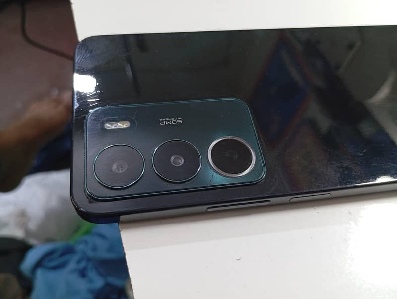 Realme C71 0