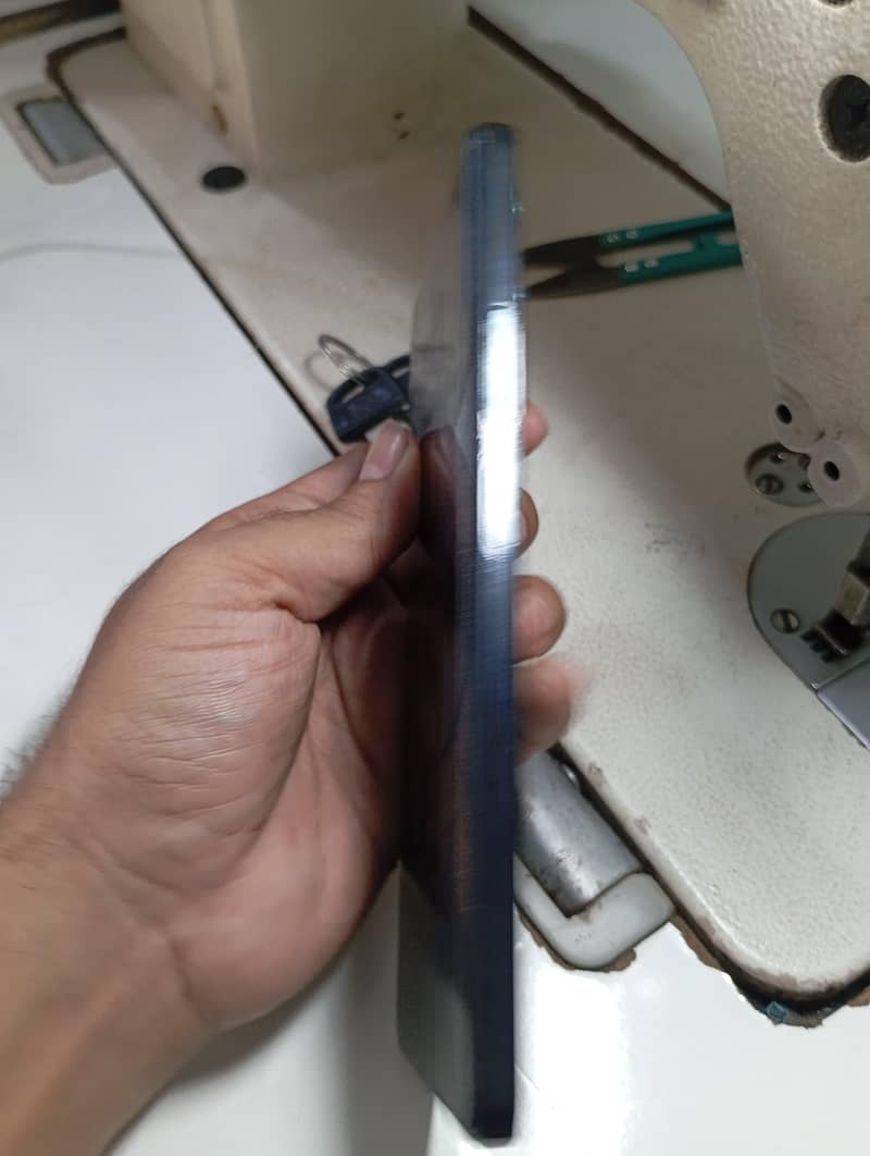 Realme C71 3