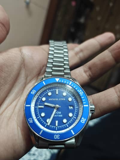 Michael Kors Origianal Watch Full box 01 week used
