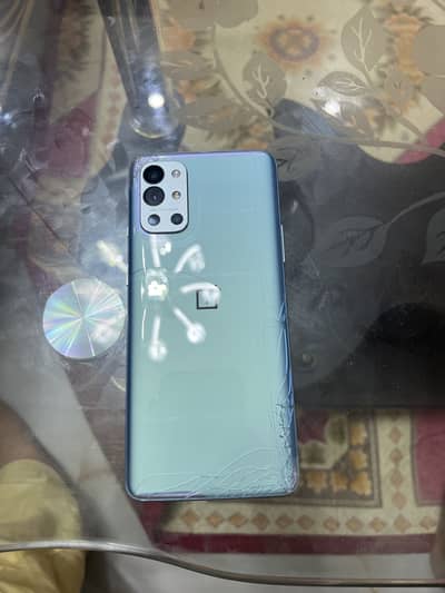 One Plus 9r