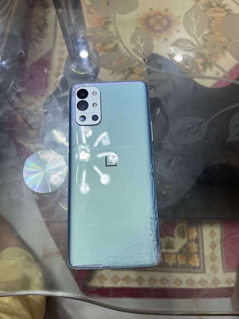 One Plus 9r 0