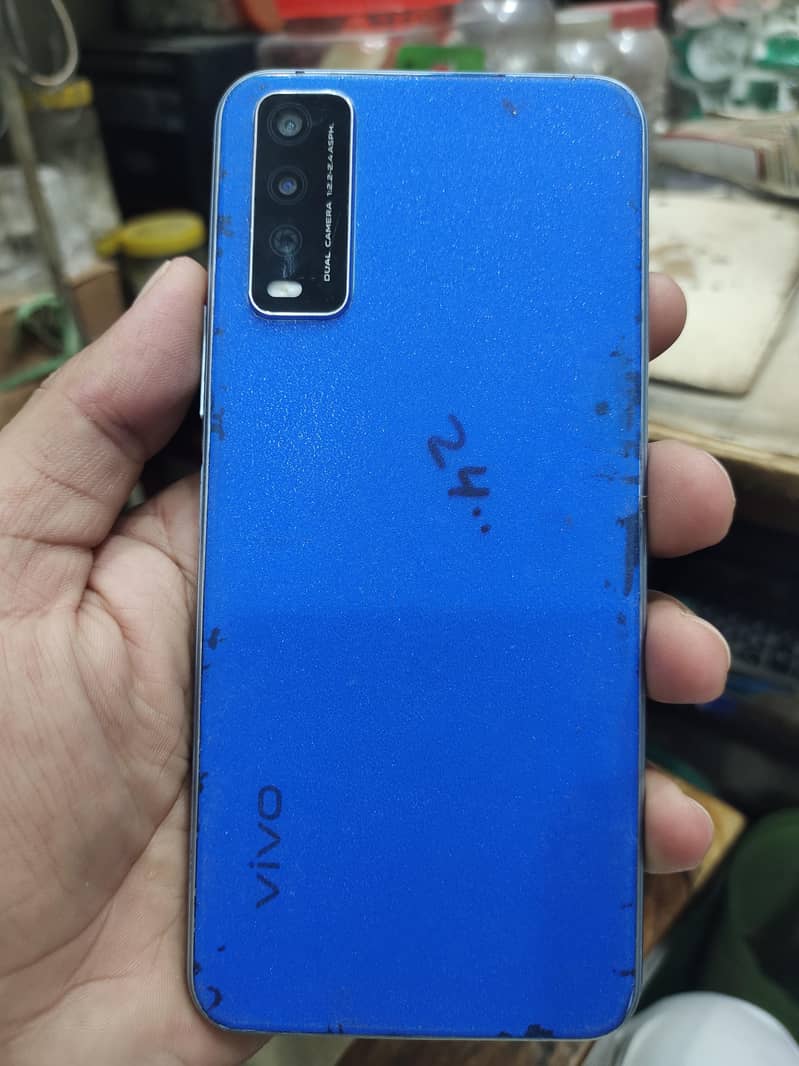 Vivo Y15 0