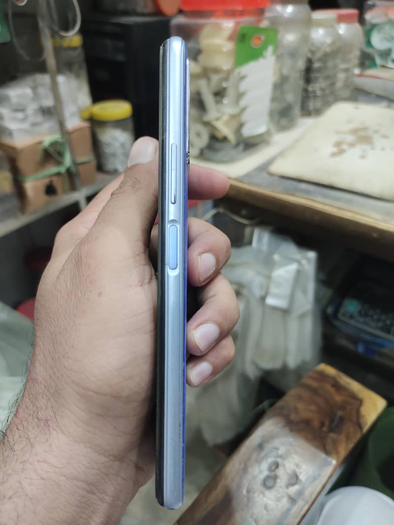 Vivo Y15 3