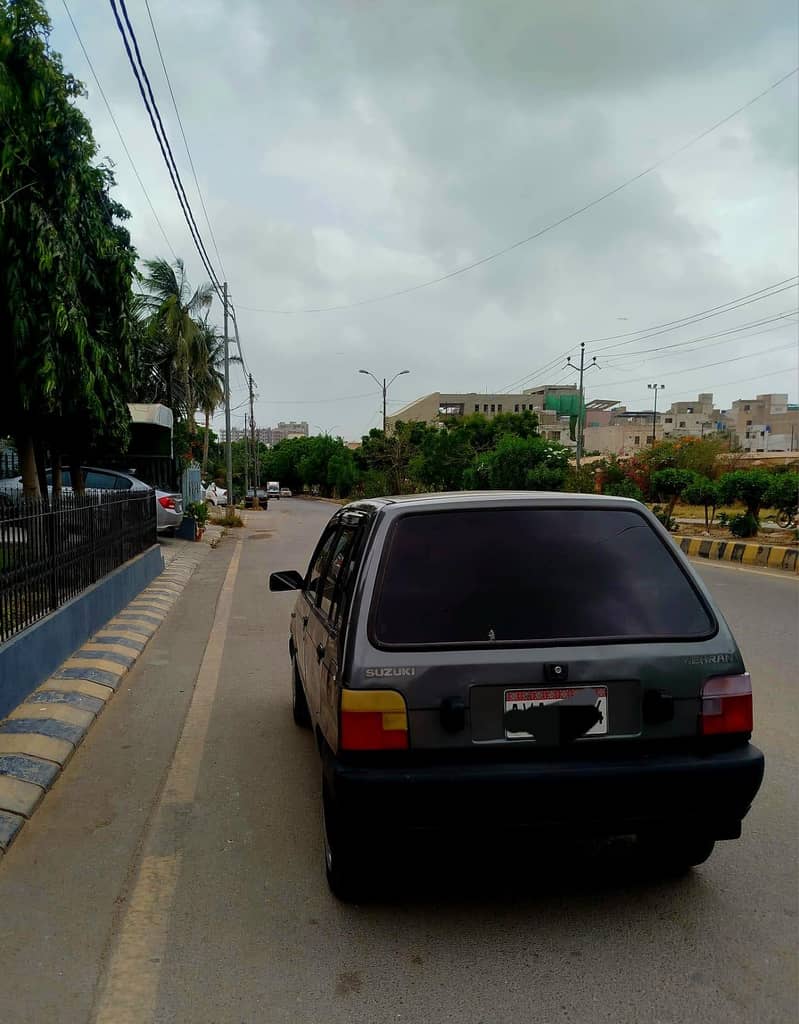 Suzuki Mehran VXR 2011 4